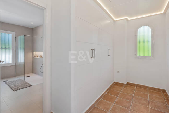 Spacious Family Home and Perfect Outdoor Living in Guadalmina Alta