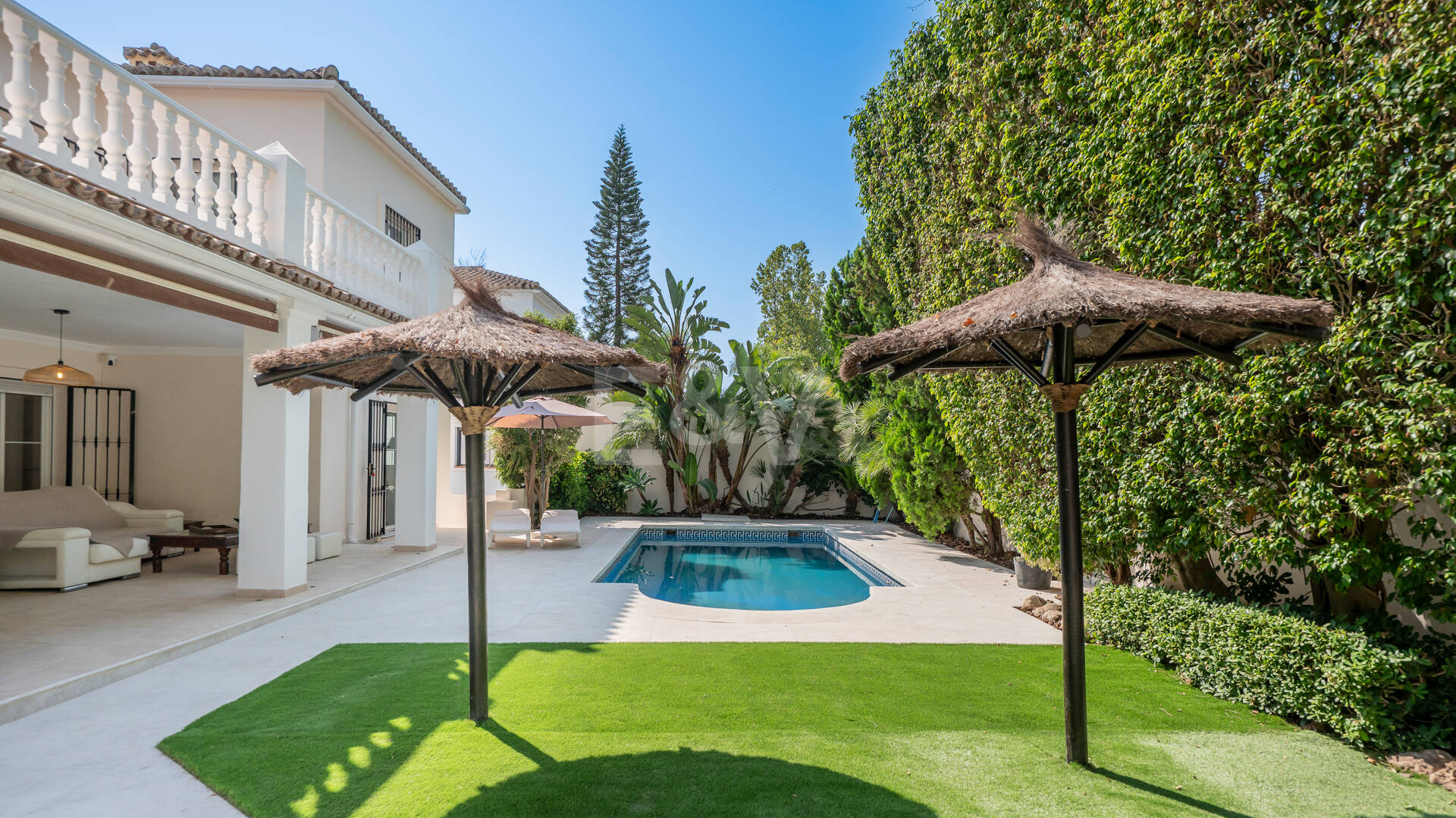 Spacious Family Home and Perfect Outdoor Living in Guadalmina Alta