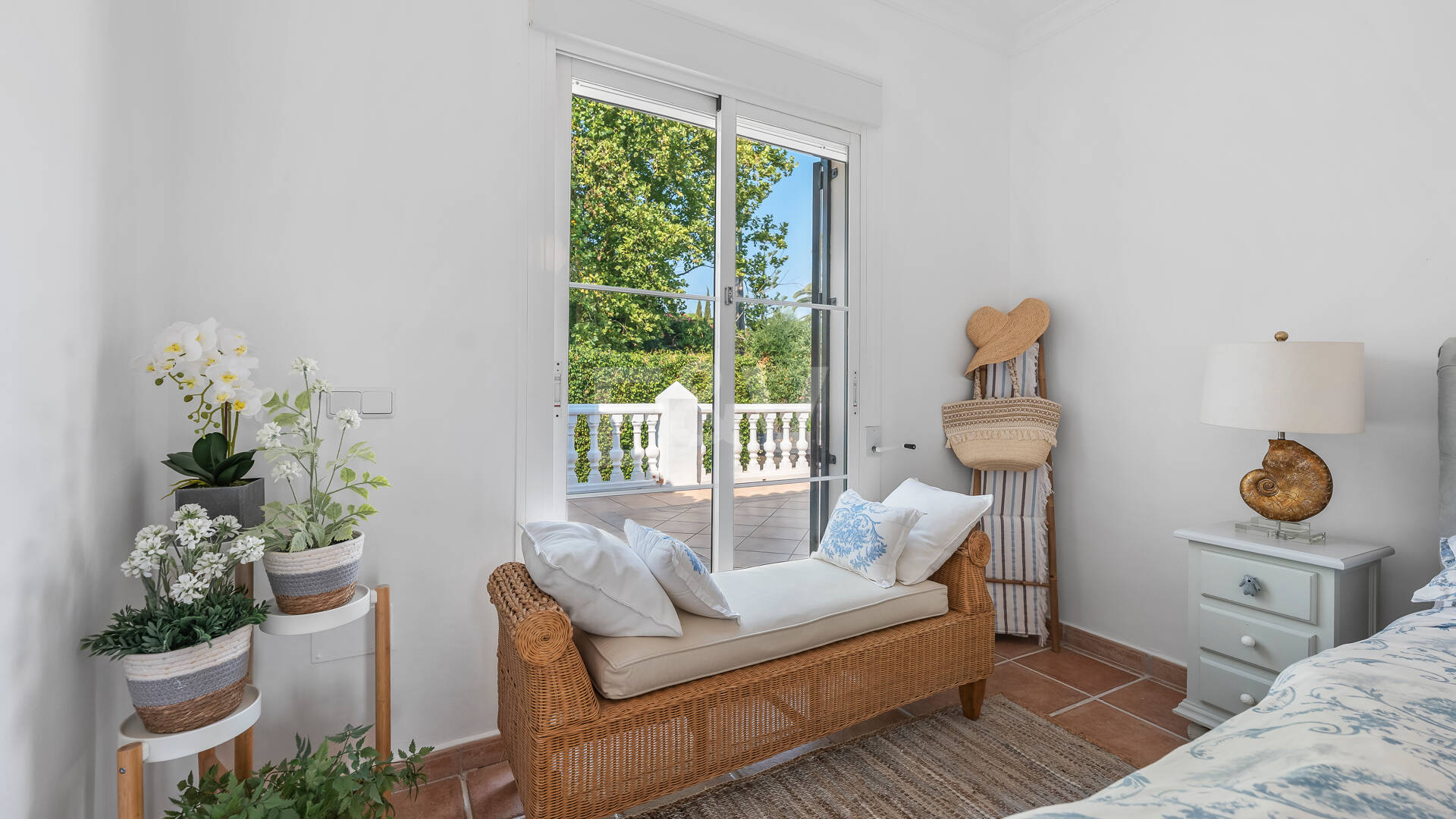 Spacious Family Home and Perfect Outdoor Living in Guadalmina Alta