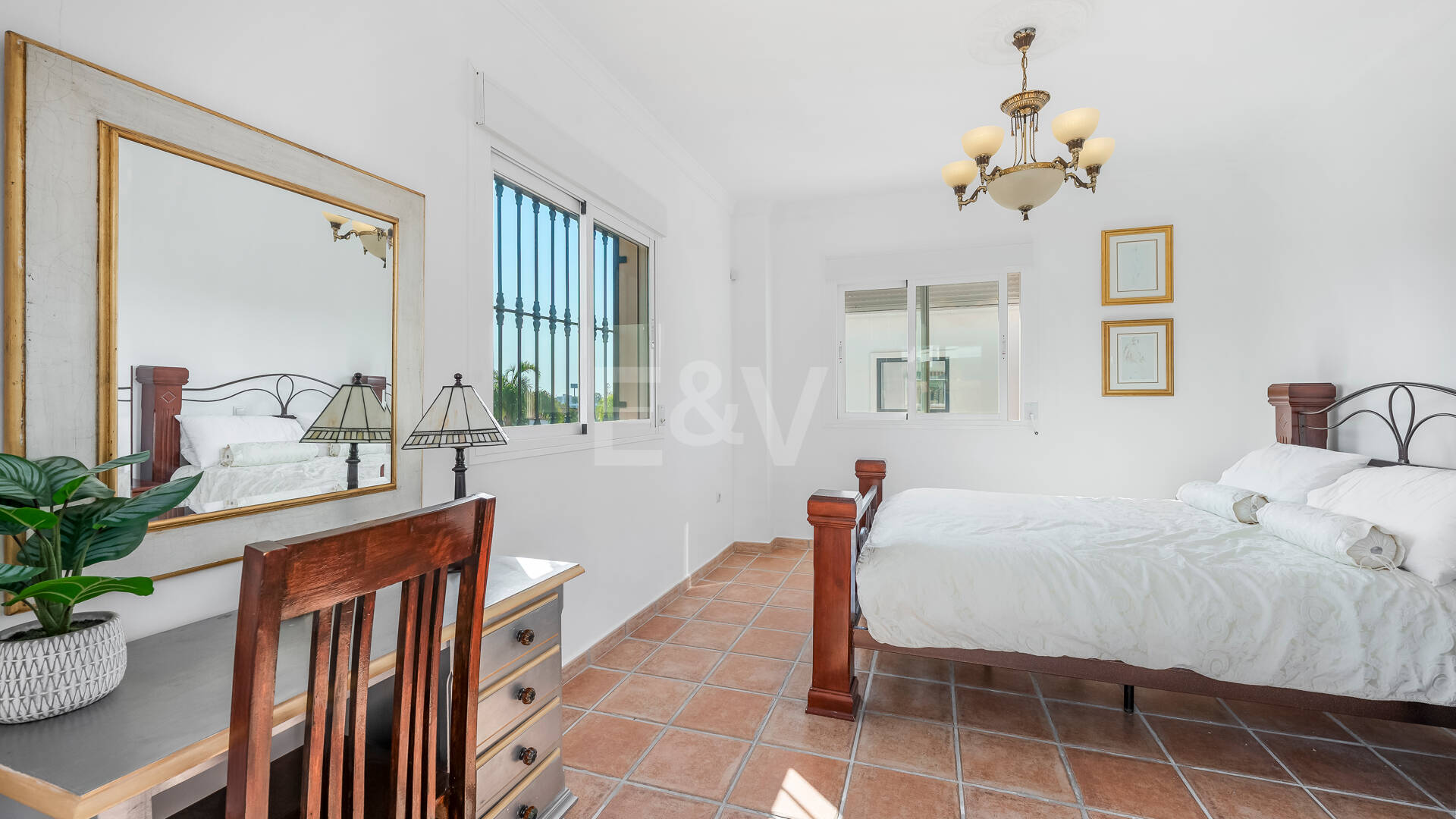 Spacious Family Home and Perfect Outdoor Living in Guadalmina Alta