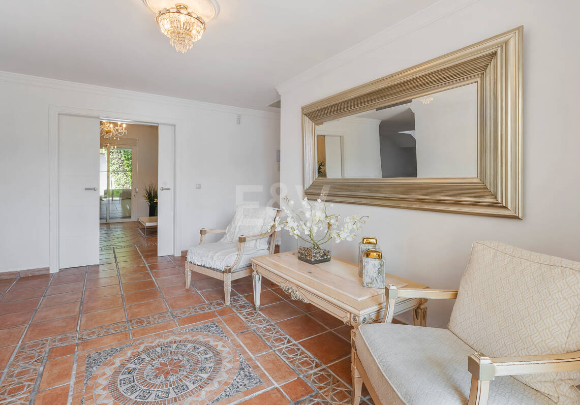 Spacious Family Home and Perfect Outdoor Living in Guadalmina Alta