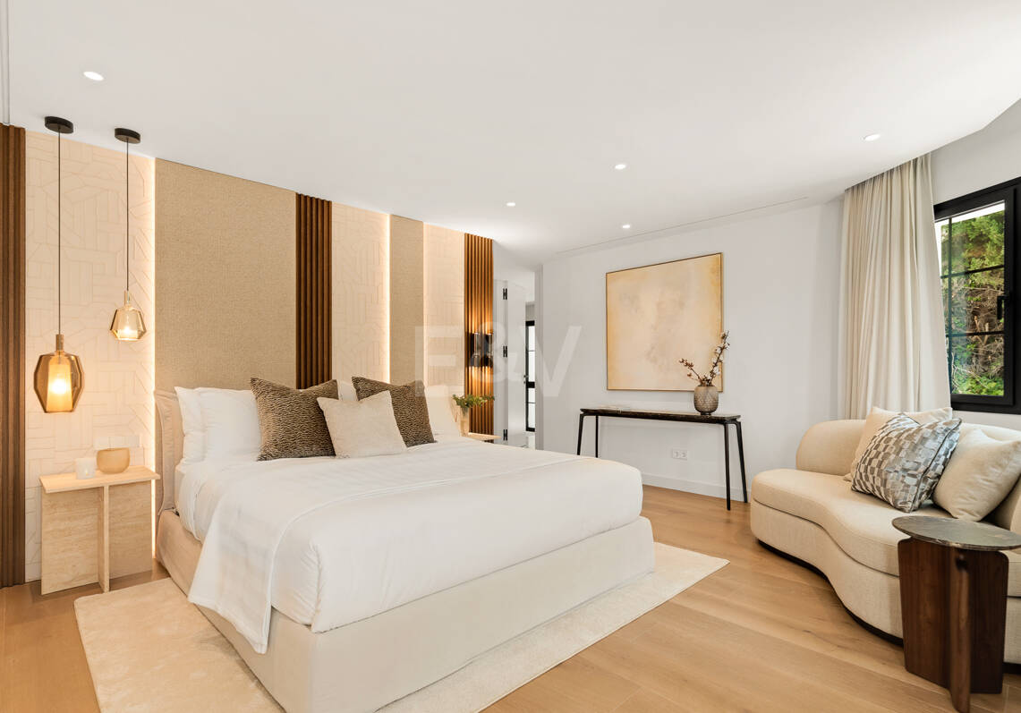 Villa Monte Blanco: An Oasis of Elegance and Tranquility, next to the Las Brisas Golf Course, Nueva Andalucía