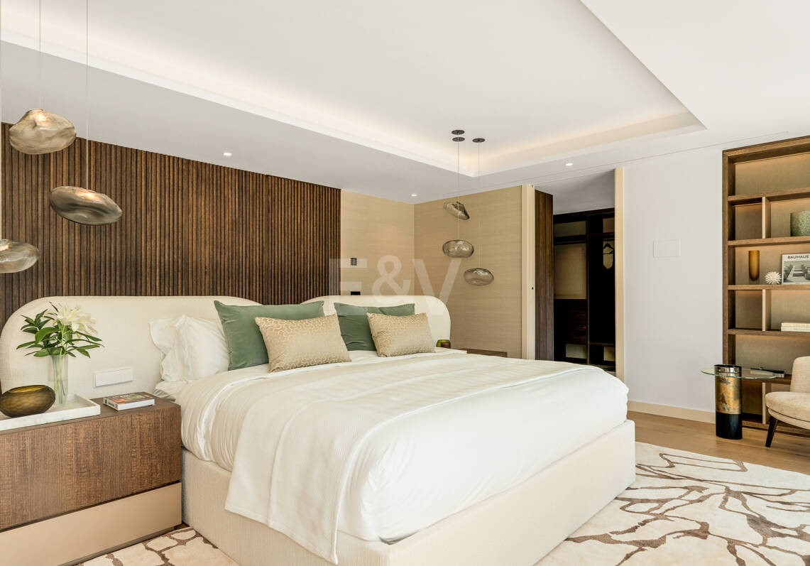 Villa Monte Blanco: An Oasis of Elegance and Tranquility, next to the Las Brisas Golf Course, Nueva Andalucía