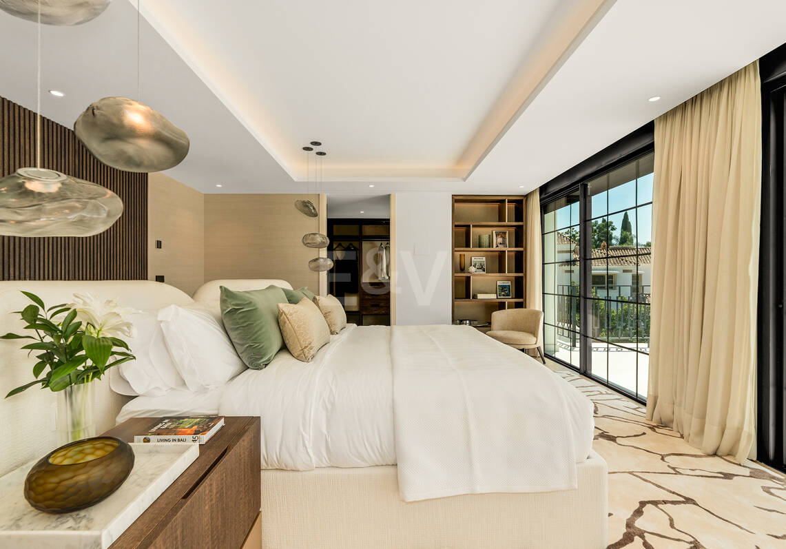 Villa Monte Blanco: An Oasis of Elegance and Tranquility, next to the Las Brisas Golf Course, Nueva Andalucía