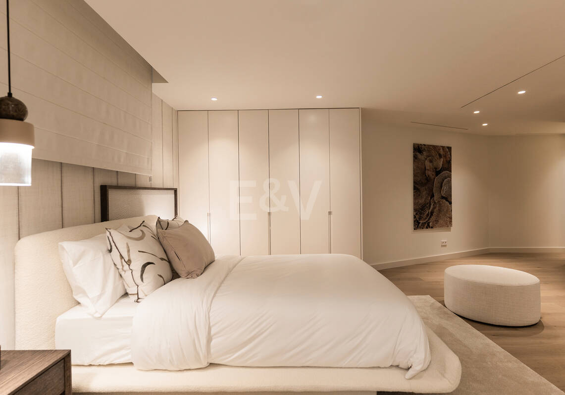 Villa Monte Blanco: An Oasis of Elegance and Tranquility, next to the Las Brisas Golf Course, Nueva Andalucía