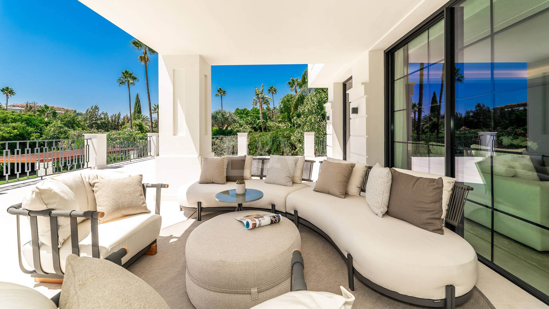Villa Monte Blanco: Eine Oase der Eleganz und Ruhe, neben dem Golfplatz Las Brisas