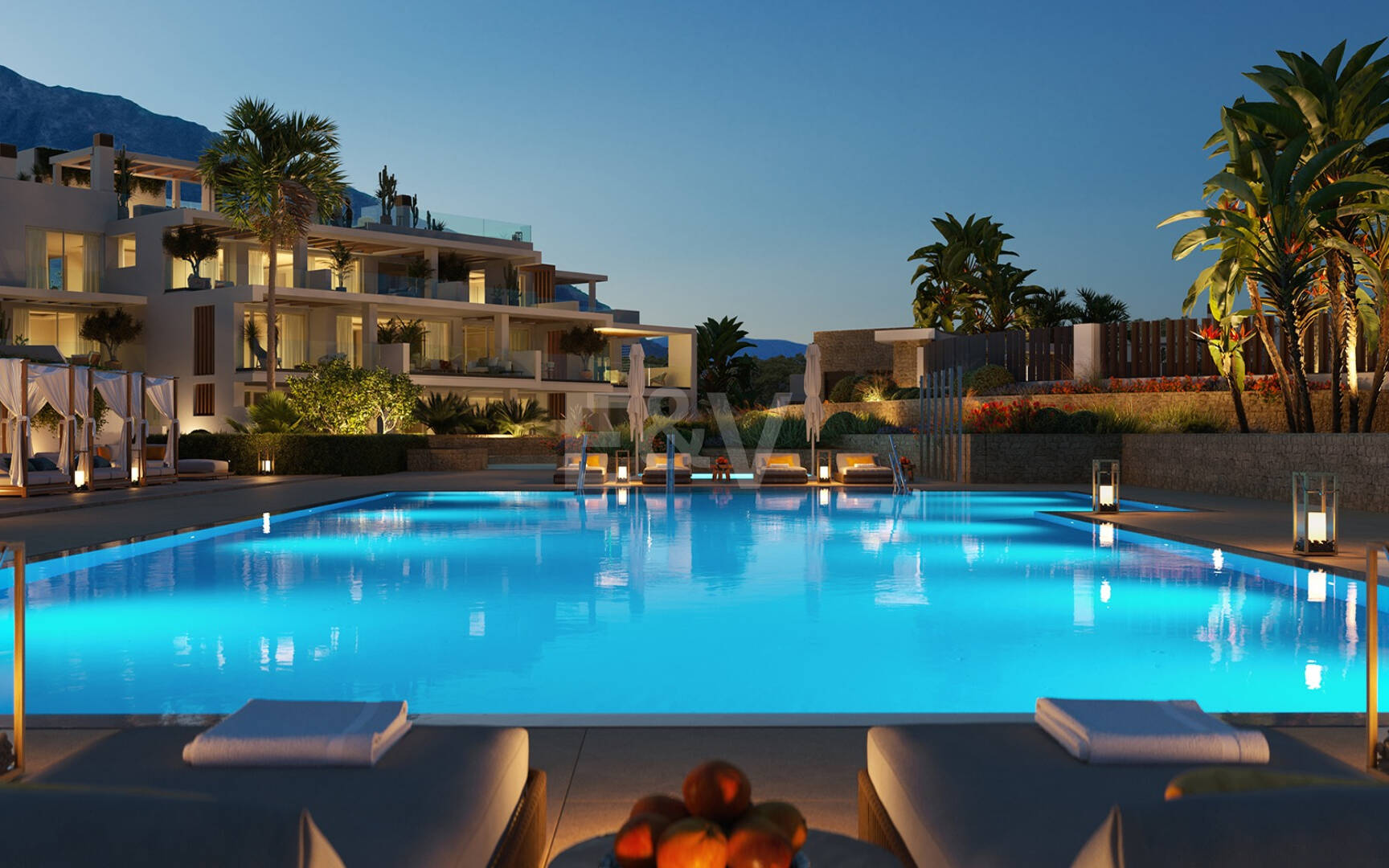 New Luxury Semi Penthouse with Private Rooftop Pool on Marbella's Golden Mile