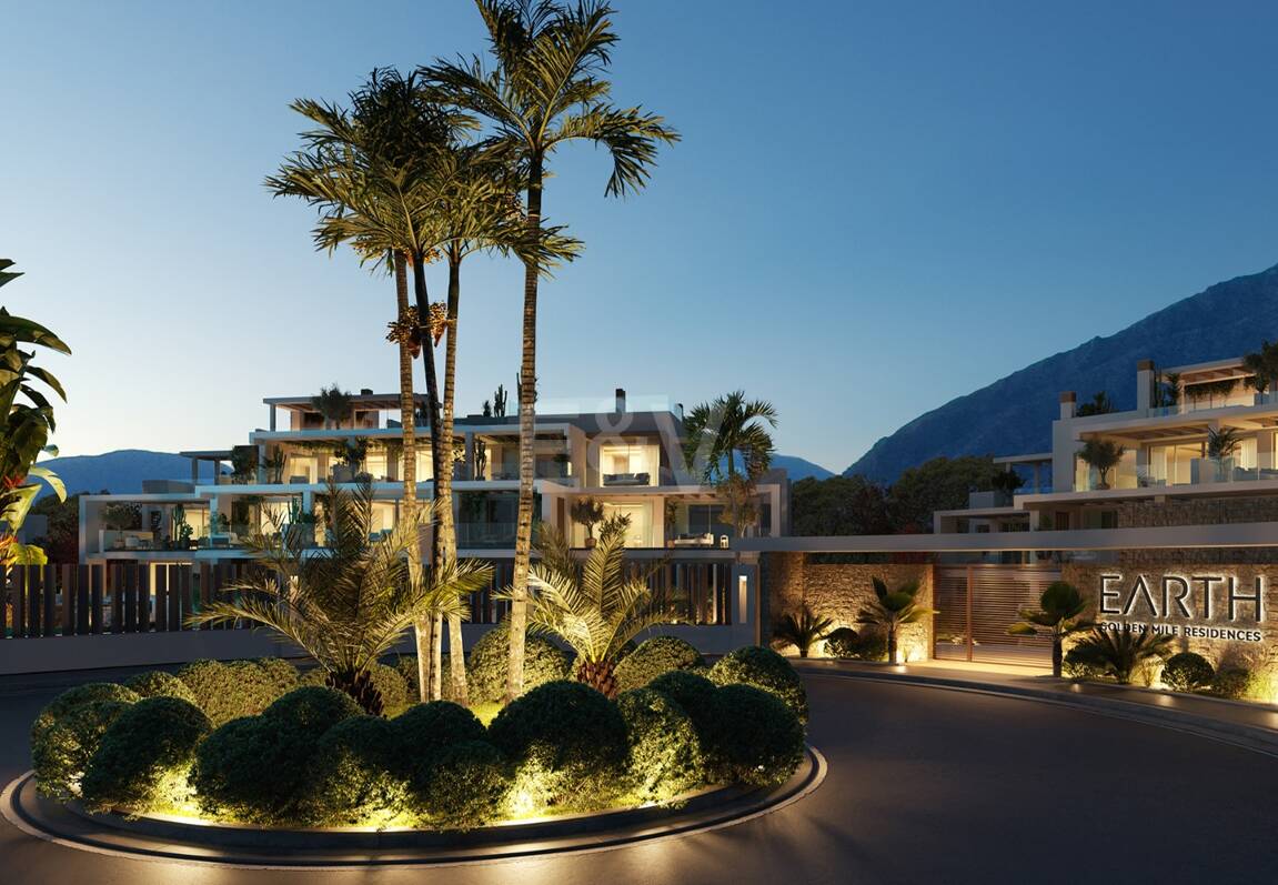 Luxury 3 Bedroom Semi Penthouse with Private Rooftop Pool on Marbella's Golden Mile