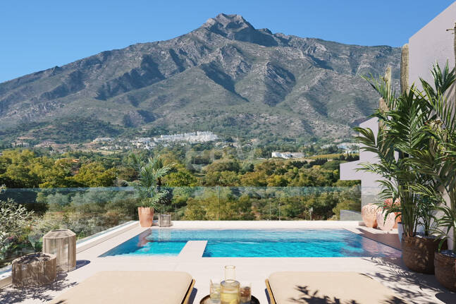 New Luxury Semi Penthouse with Private Rooftop Pool on Marbella's Golden Mile