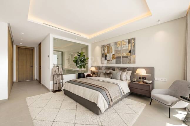 New Luxury Semi Penthouse with Private Rooftop Pool on Marbella's Golden Mile