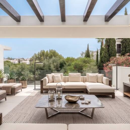 New Luxury Semi Penthouse with Private Rooftop Pool on Marbella's Golden Mile