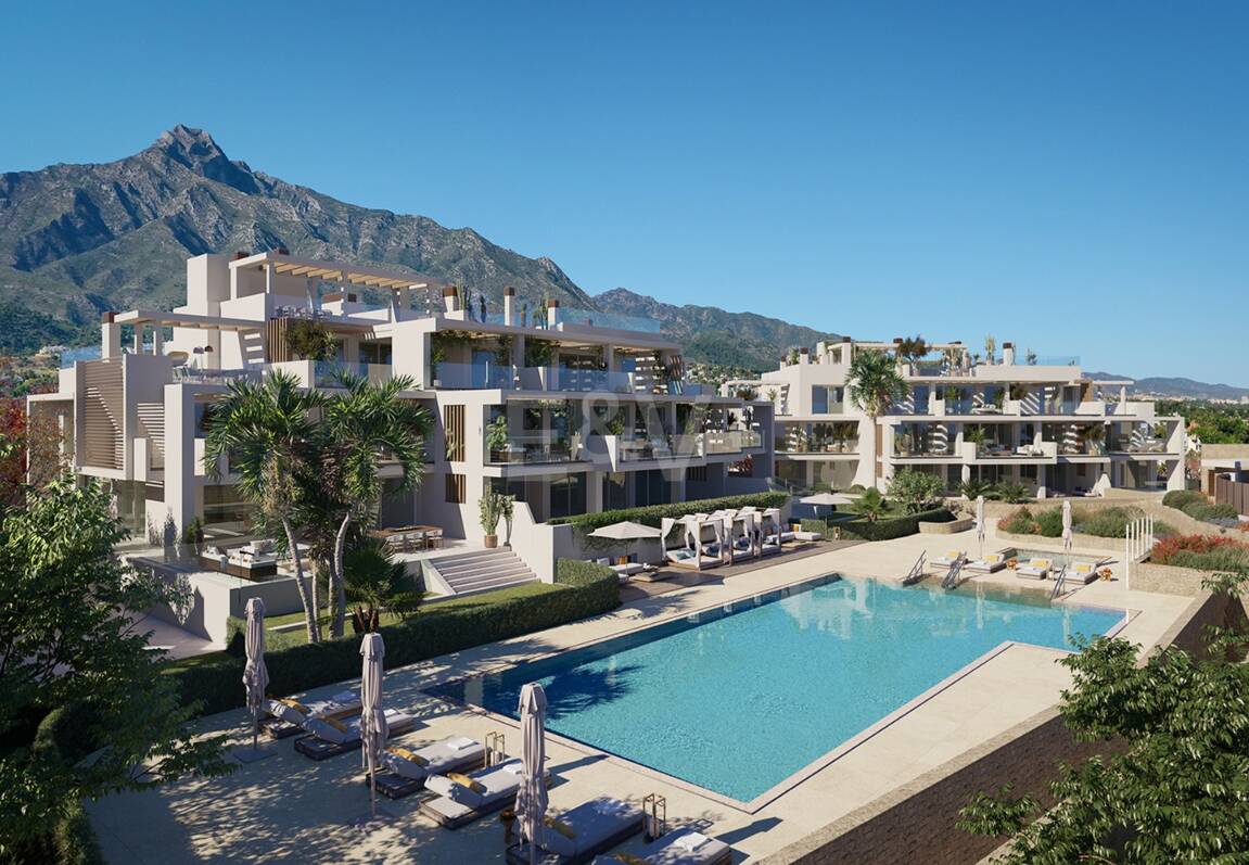 Luxury 3 Bedroom Semi Penthouse with Private Rooftop Pool on Marbella's Golden Mile