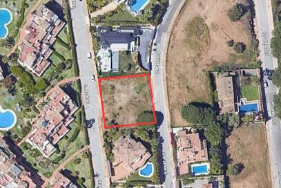 Tomt till salu i Elviria, Marbella Öst