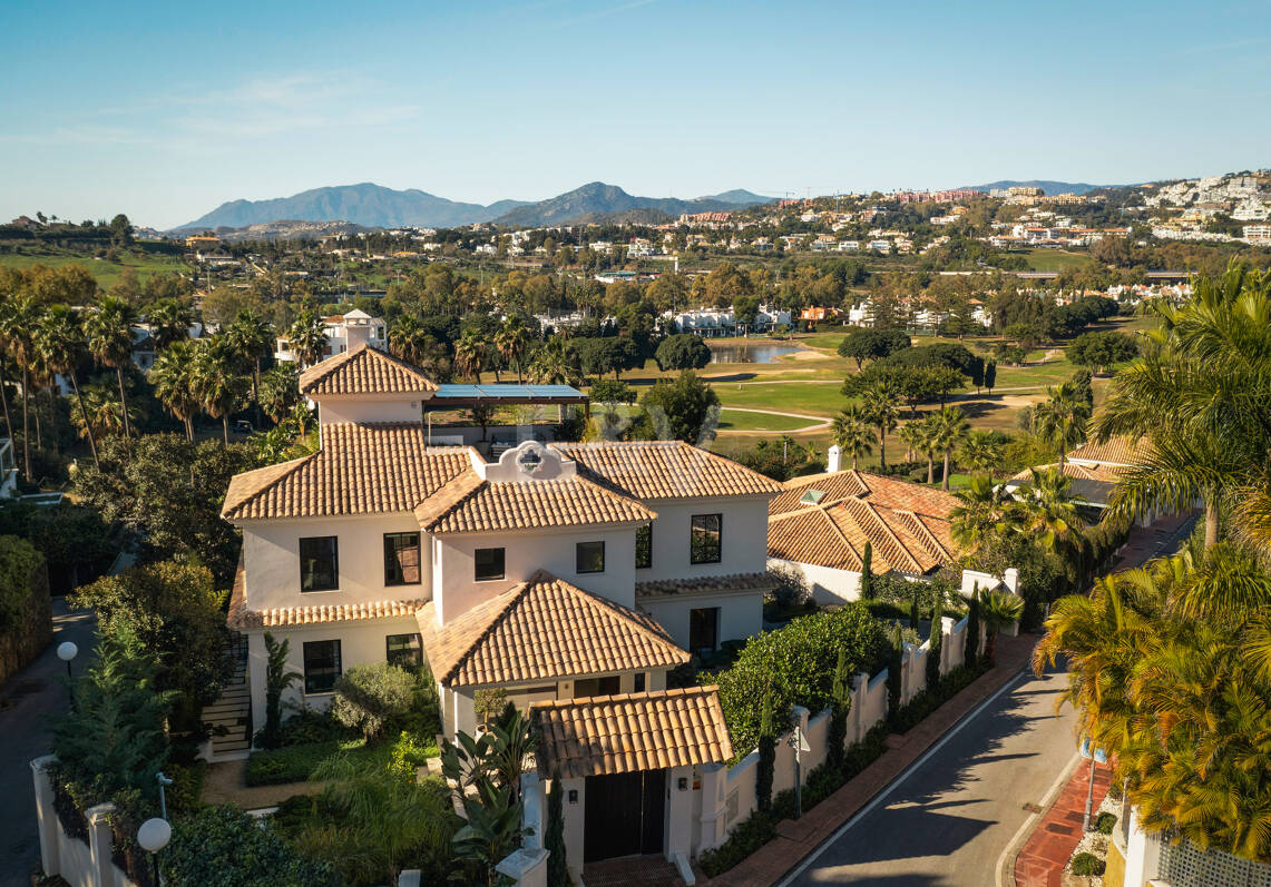 Frontline Golf Villa with State of the Art amenities in Las Brisas