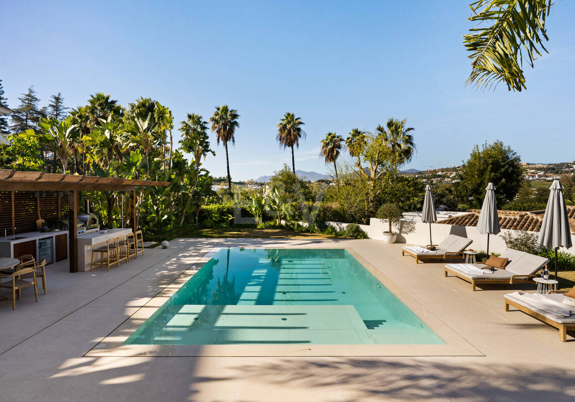 Frontline Golf Villa with State of the Art amenities in Las Brisas