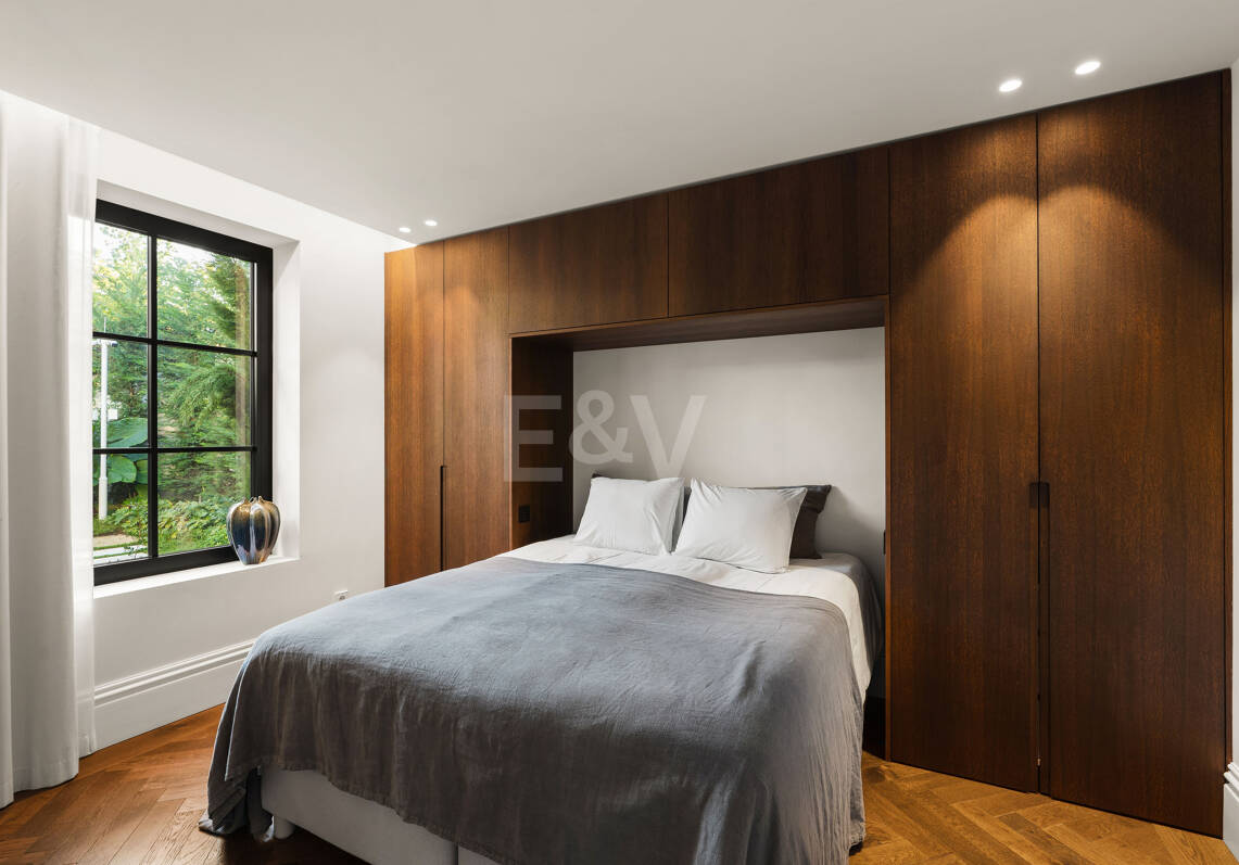 Frontline Golf Villa with State of the Art amenities in Las Brisas