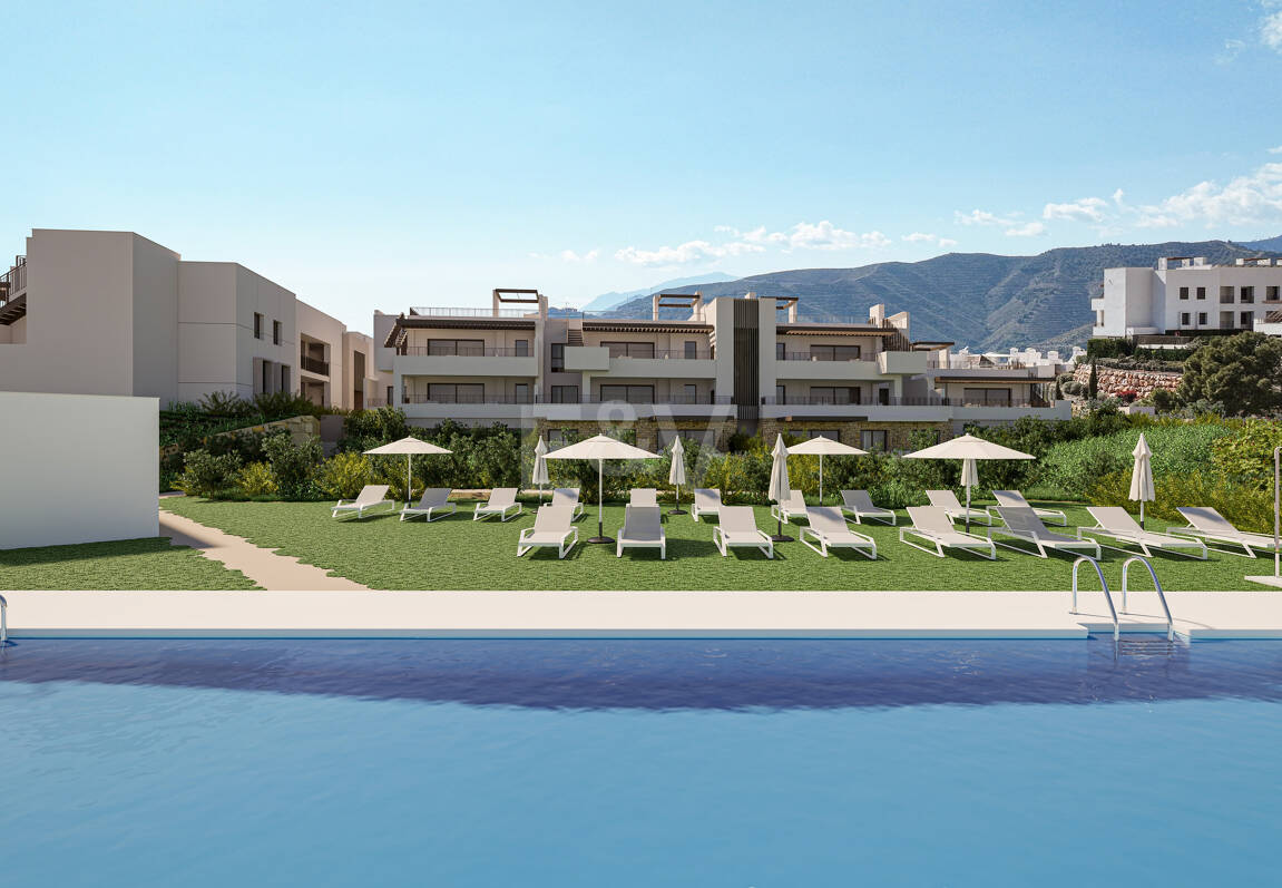 Exclusive 3-bedroom Penthouse with Rooftop Solarium
