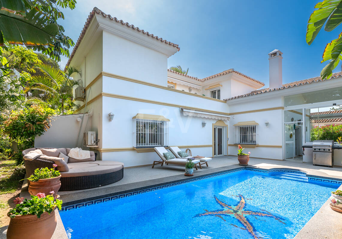 Andalusian Villa Just 200 Metres From The Beach