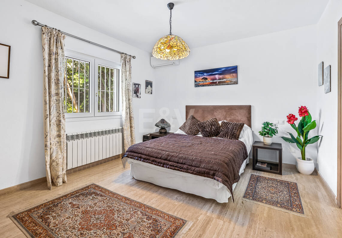 Andalusian Villa Just 200 Metres From The Beach