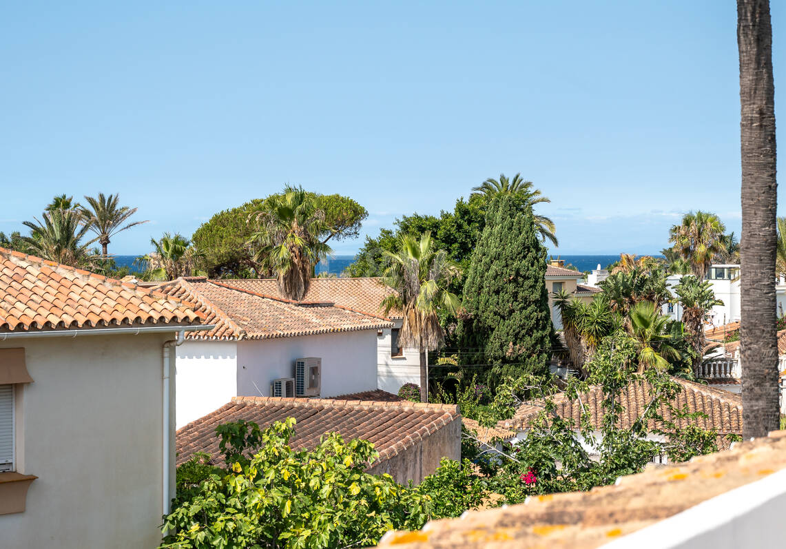 Andalusian Villa Just 200 Metres From The Beach