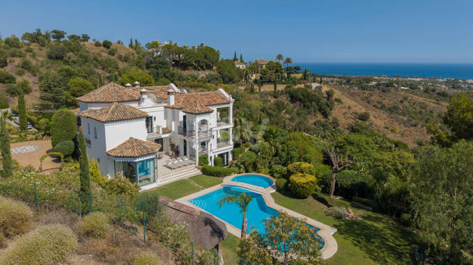 Andalusian Style Villa with Unmatched Privacy and Panoramic Sea Views