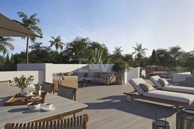 Proyecto de villa contemporánea con licencia de obra y vistas al mar