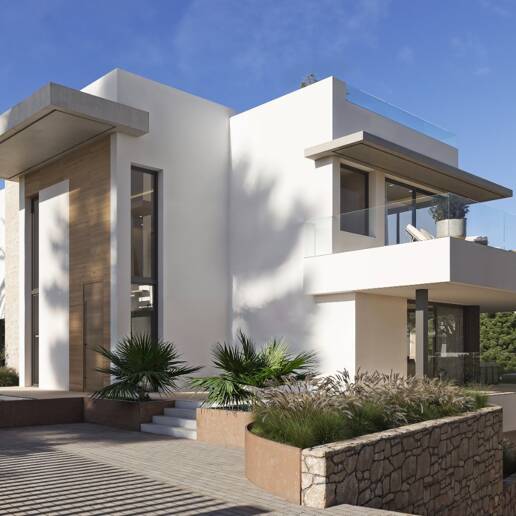 Contemporary Villa with Sea and Mountain Views