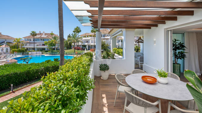 Golden Mile Apartment in Prestigious Monte Paraíso