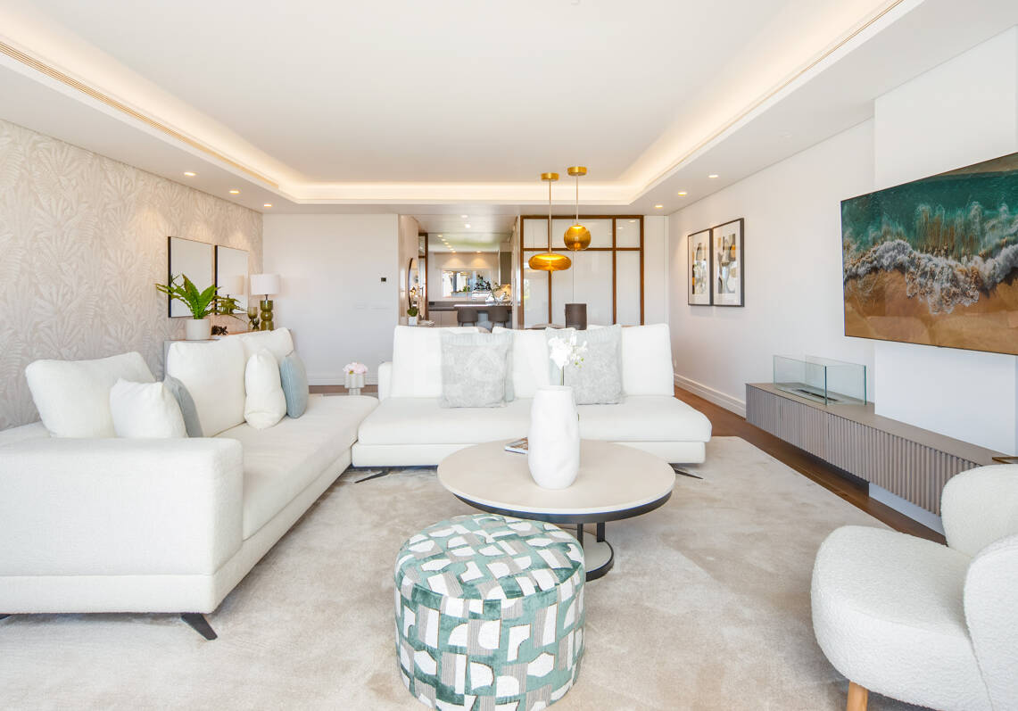 Golden Mile Apartment in Prestigious Monte Paraíso