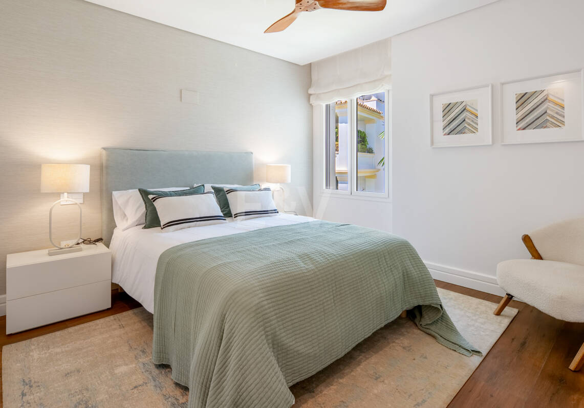 Golden Mile Apartment in Prestigious Monte Paraíso