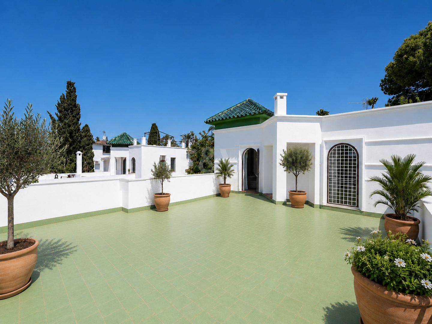 Mediterranean Living Just Steps from the Sea in Cabopino