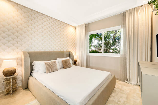 Appartement rez de chaussée à vendre en Puerto Banus, Marbella (Toutes les zones)