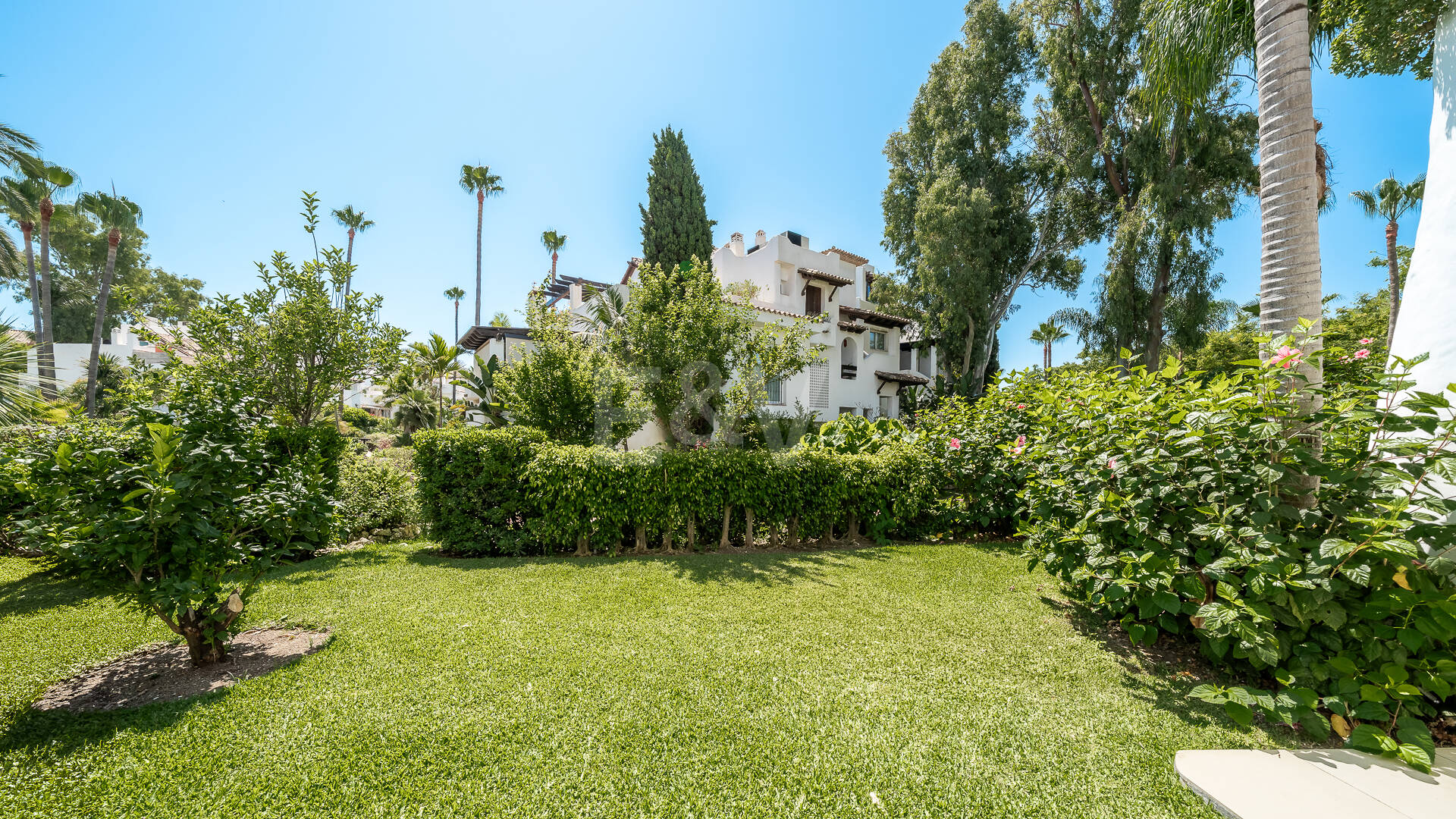 Appartement rez de chaussée à vendre en Puerto Banus, Marbella (Toutes les zones)