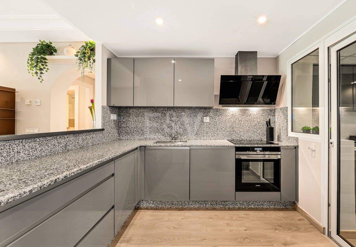 Appartement rez de chaussée à vendre en Puerto Banus, Marbella (Toutes les zones)