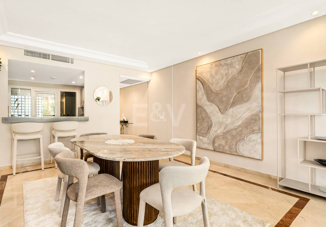 Frontline Beach Apartment with Private Garden near Puerto Banús