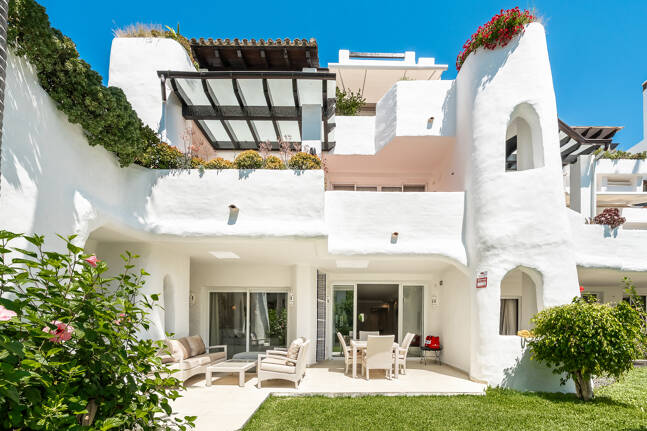 Appartement rez de chaussée à vendre en Puerto Banus, Marbella (Toutes les zones)