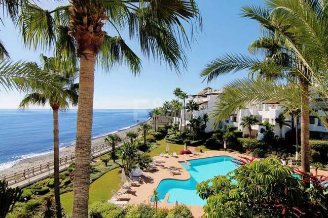 Appartement rez de chaussée à vendre en Puerto Banus, Marbella (Toutes les zones)