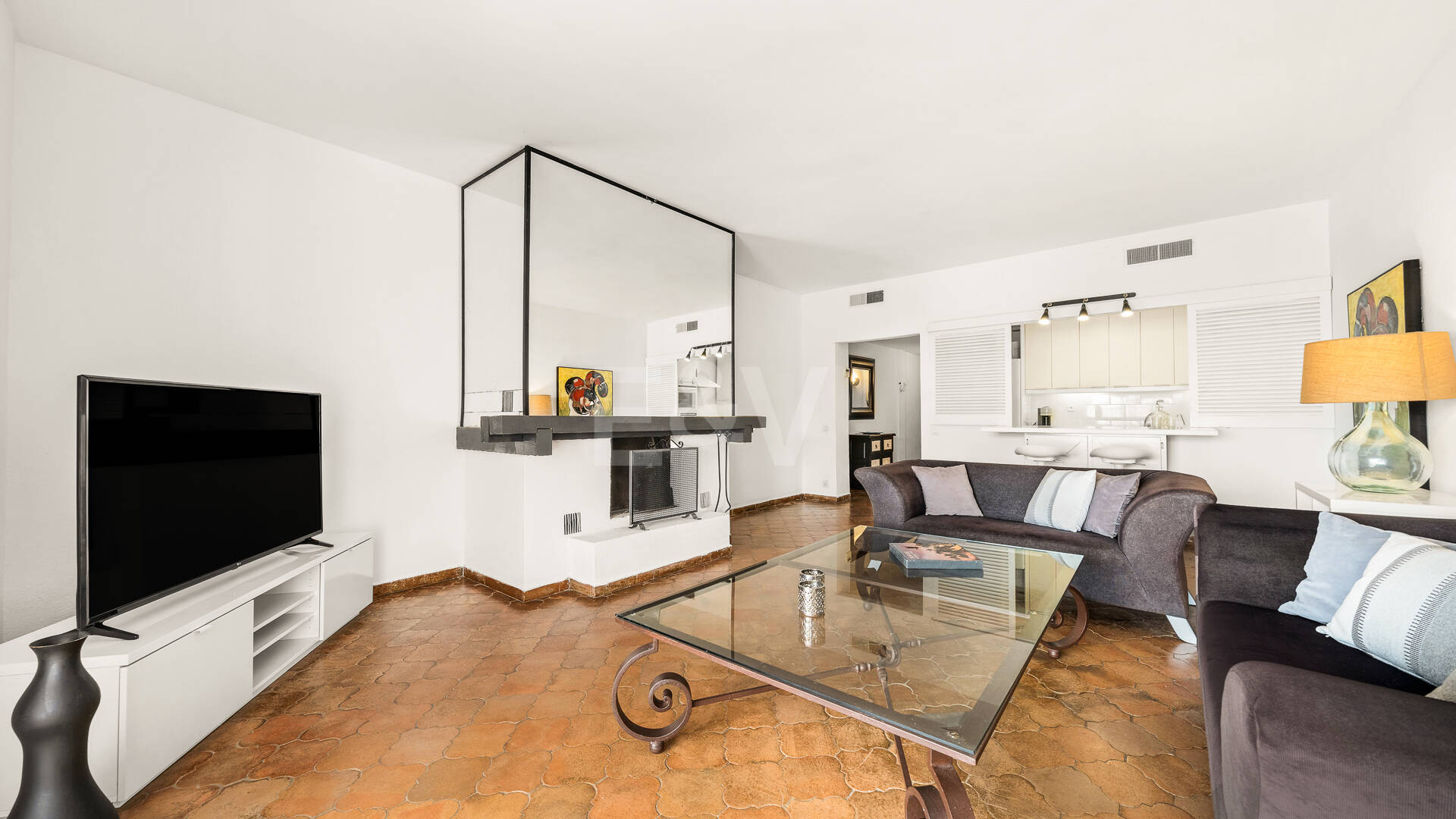 Atemberaubendes Apartment in erster Strandlinie mit Panoramablick auf das Meer in Puerto Banús