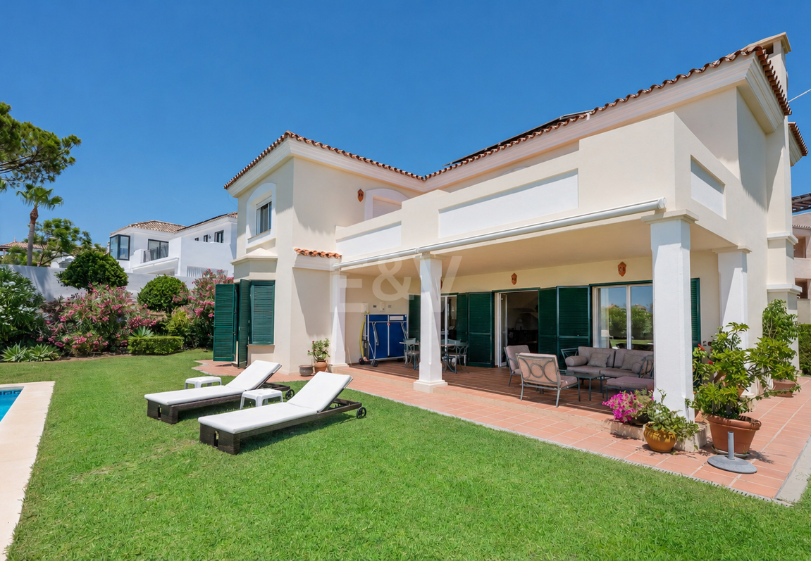 Mediterranean Villa with Sea Views in Elviria-Marbella