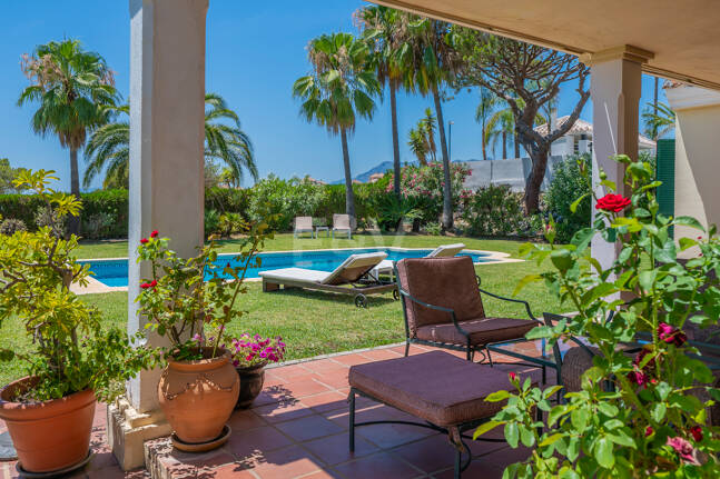 Mediterranean Villa with Sea Views in Elviria-Marbella