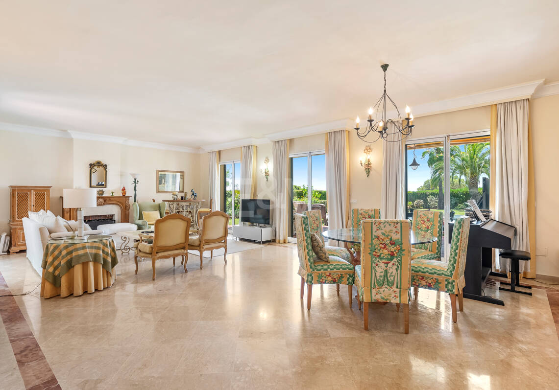 Mediterranean Villa with Sea Views in Elviria-Marbella