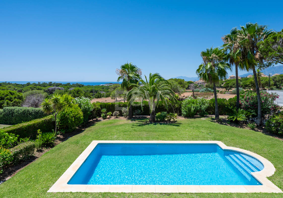 Mediterranean Villa with Sea Views in Elviria-Marbella