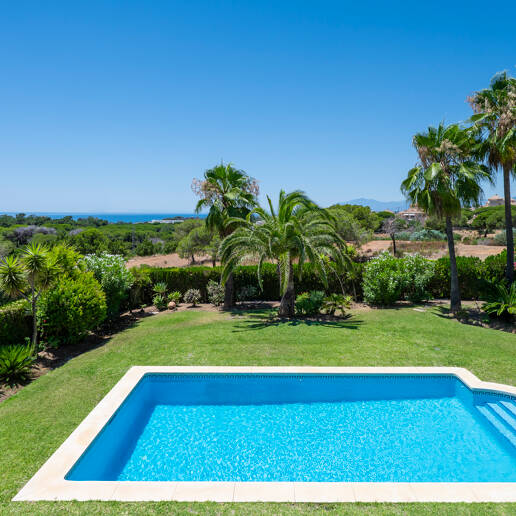 Mediterranean Villa with Sea Views in Elviria-Marbella