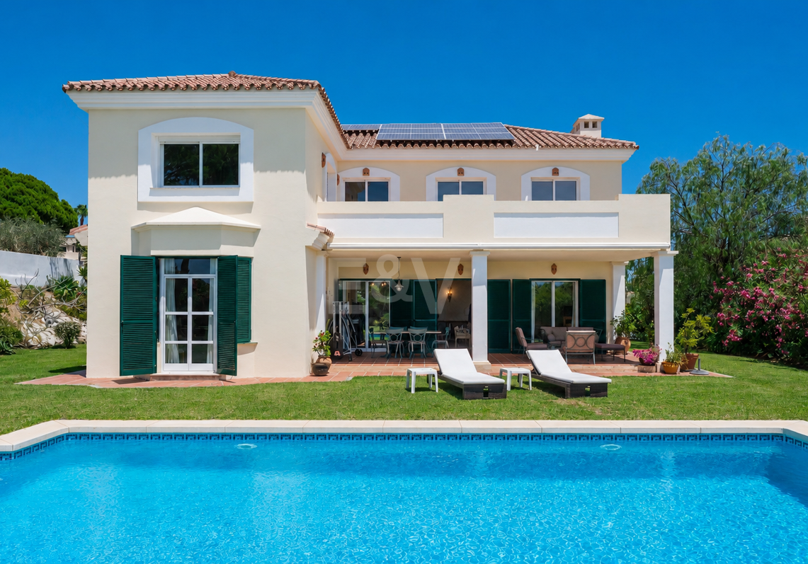 Mediterranean Villa with Sea Views in Elviria-Marbella