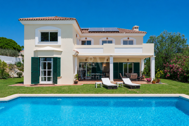 Mediterranean Villa with Sea Views in Elviria-Marbella