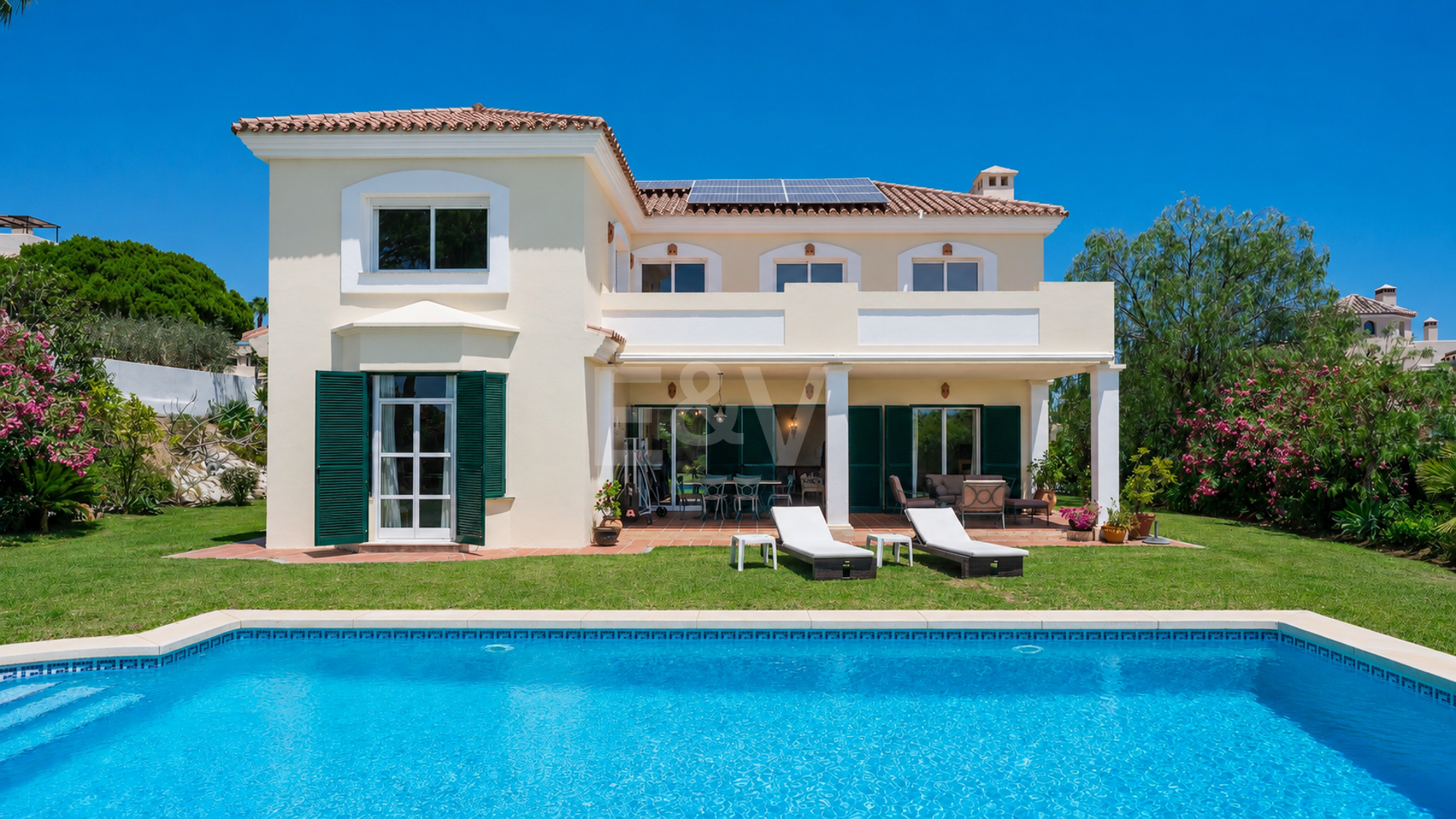 Mediterranean Villa with Sea Views in Elviria-Marbella