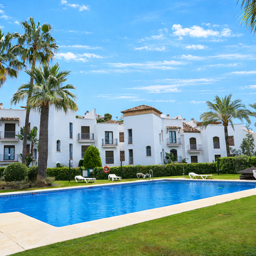 Apartment with Stunning Views and Tourist Licence in Gated Golf Resort