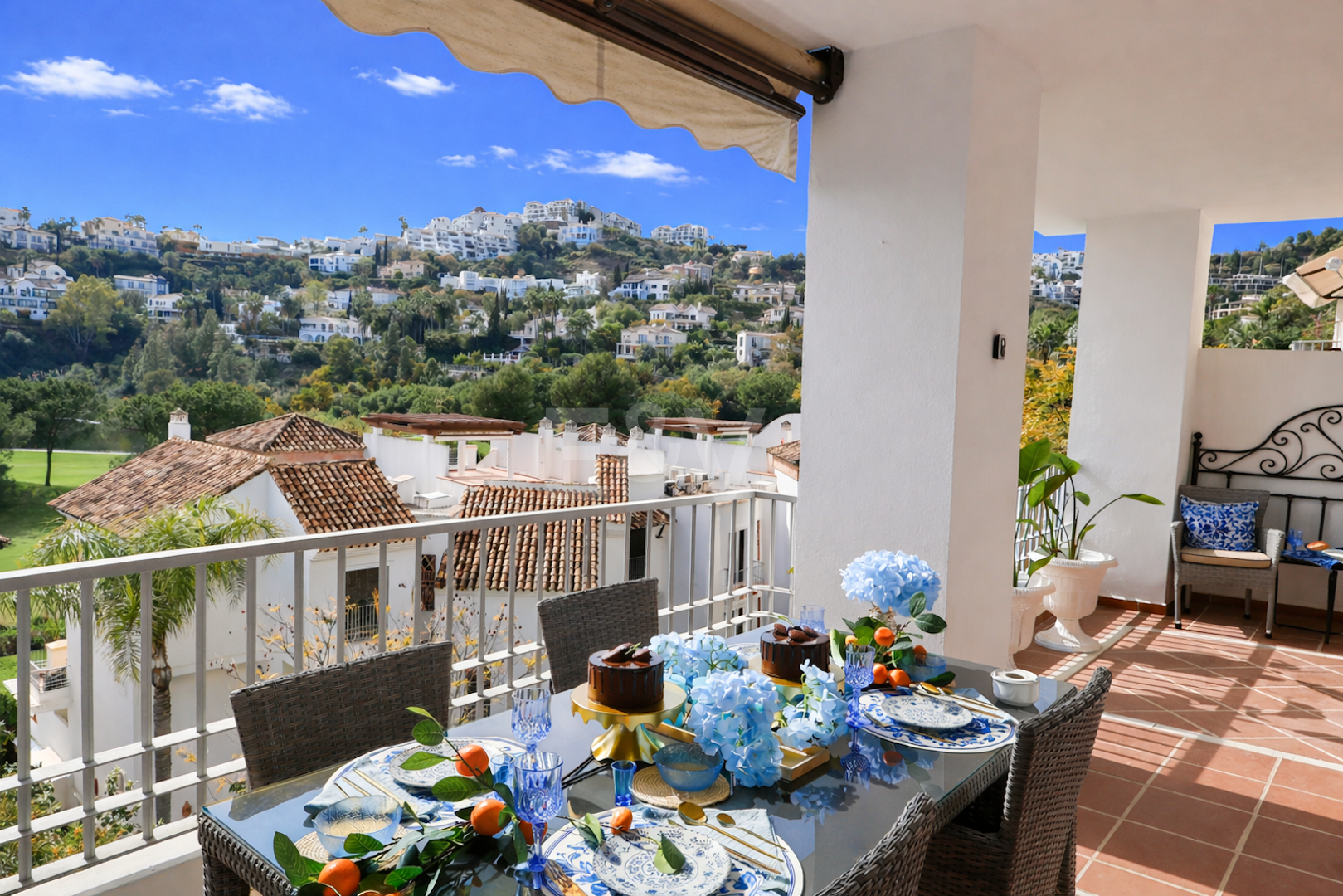 Apartment with Stunning Views and Tourist Licence in Gated Golf Resort
