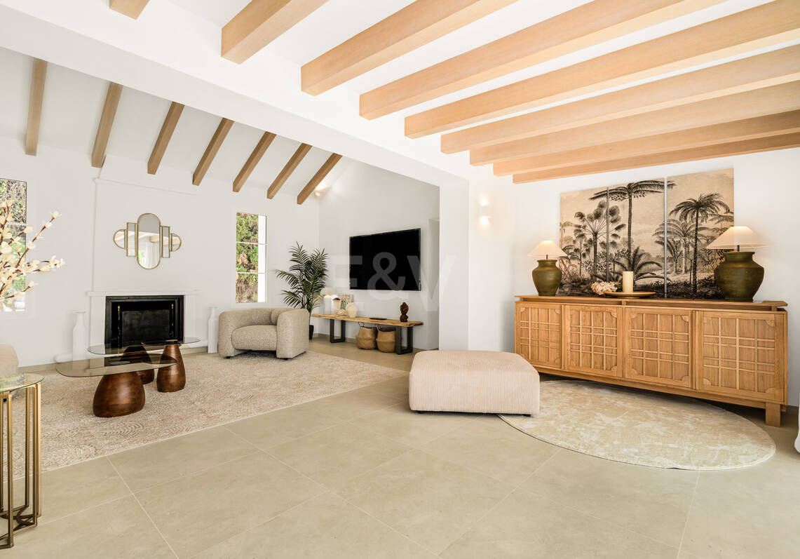 Exklusiver und voll möblierter Bungalow neben dem Golfclub Guadalmina