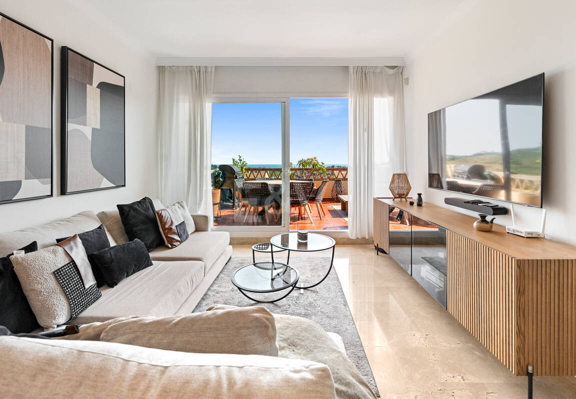 Ihr privater mediterraner Rückzugsort in Elviria – Langzeitmietwohnung mit Meerblick